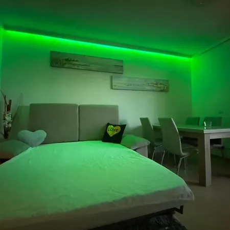 Apartmán Centrico, 3 Minutos De La Playa Arenal-bou *