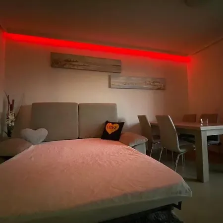 Apartmán Centrico, 3 Minutos De La Playa Arenal-bou Calpe